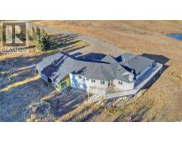 Bedroom - 298042 218 Street W, Rural Foothills County, AB T1S2Y6 Photo 4