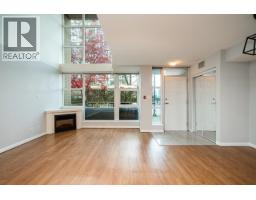Th 6 168 E Esplanade Avenue, North Vancouver, BC V7L4X8 Photo 5