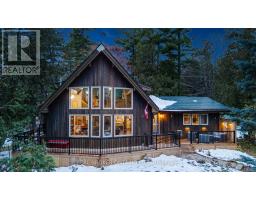Bedroom - 1 Woodland Drive, Mcnab Braeside, ON K0A1G0 Photo 5