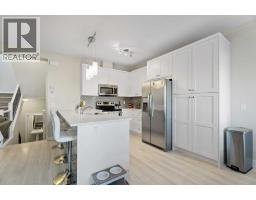Kitchen - 1191 Channelside Drive Sw, Airdrie, AB T4B4L3 Photo 3
