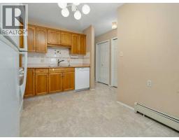 Primary Bedroom - 31 C 2311 19 Street, Coaldale, AB T1M1G4 Photo 4