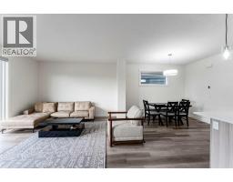 Living room - 3222 Chinook Winds Drive Sw, Airdrie, AB T4B0R7 Photo 5