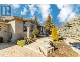 Bathroom - 83 Navigators Trail, Kawartha Lakes, ON K0M1A0 Photo 4