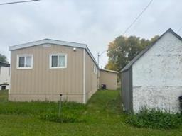 Eat in kitchen - 1 Woodlands Trailer Park Road, Woodlands, MB R0C0H0 Photo 2