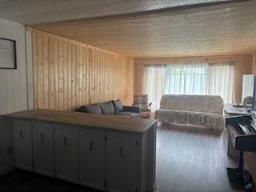 Bedroom - 1 Woodlands Trailer Park Road, Woodlands, MB R0C0H0 Photo 4