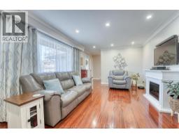 3pc Bathroom - 111 Danforth, Leamington, ON N8H2R1 Photo 3