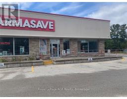 1010 9th Avenue W, Georgian Bluffs, ON N4K2G0 Photo 4