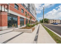 Living room - 1 Wellington Street Unit 517, Brantford, ON N3T2L3 Photo 3