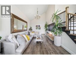 4pc Bathroom - 136 Braemar Avenue, Caledonia, ON N3W2L4 Photo 5