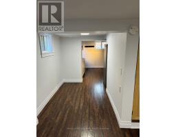 Living room - Bsmt 842 Sixth Street, Mississauga, ON L5E1N4 Photo 4