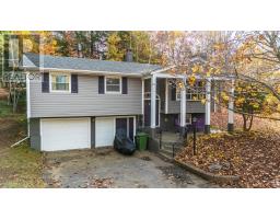 Eat in kitchen - 4 Evergreen Avenue, New Minas, NS B4N4J5 Photo 2