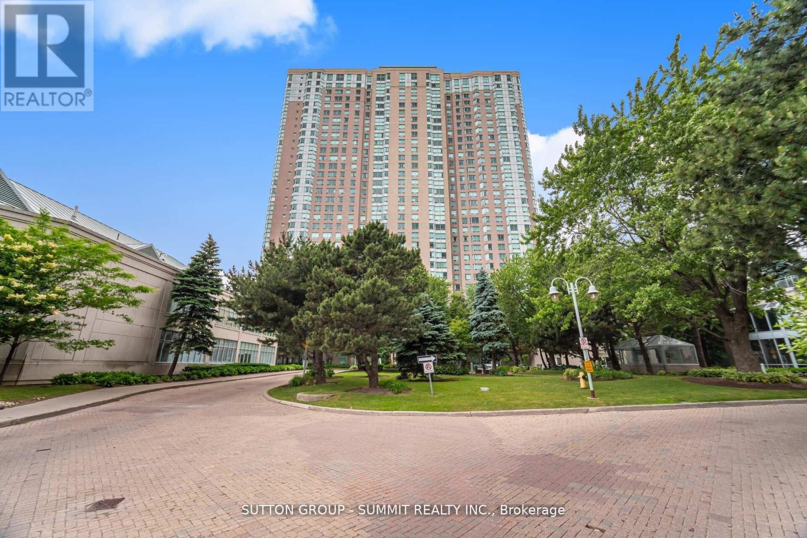 2923 68 Corporate Drive