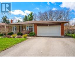 Living room - 6808 Corwin Crescent, Niagara Falls, ON L2G2M7 Photo 2
