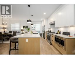 107 3503 Gislason Avenue, Coquitlam, BC V3E0T1 Photo 5