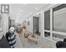 Kitchen - 241 Cedarvale Avenue, Toronto, ON M4C4K3 Photo 4