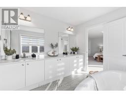 Family room - 13 Corley Street, Kawartha Lakes, ON K9V6K2 Photo 4