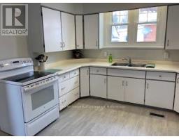 Bathroom - 376 Lambton Street, West Grey, ON N0G1R0 Photo 4