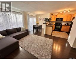 Kitchen - 19 2751 Windsor Park Road, Regina, SK S4V1H1 Photo 4