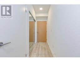 806 395 Square One Drive, Mississauga, ON L5B0P6 Photo 4