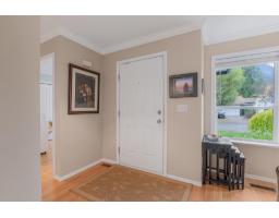 Kitchen - 318 Miami River Drive Harrison Hot Springs, Harrison Hot Springs, BC V0M1K0 Photo 3