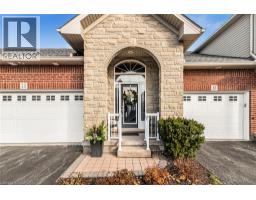 4pc Bathroom - 13 Mulligan Trail, Hamilton, ON L9B0A4 Photo 2