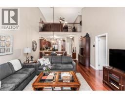 Living room - 13 Mulligan Trail, Hamilton, ON L9B0A4 Photo 5