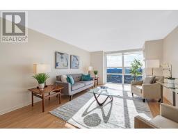 2110 131 Beecroft Road, Image 2