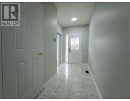 Bedroom 2 - 25 Hot Spring Road, Brampton, ON L6R3H9 Photo 5