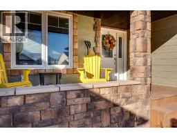 Kitchen - 38 Estella Crescent, Lacombe, AB T4L2M3 Photo 4