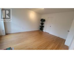 Bedroom 2 - 119 John West Way, Aurora, ON L4G7E3 Photo 5