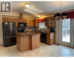 Living room - 418 7th Street E, Meadow Lake, SK S9X1J1 Photo 2