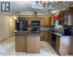 Primary Bedroom - 418 7th Street E, Meadow Lake, SK S9X1J1 Photo 3