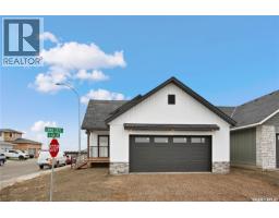 Living room - 101 Emma Crescent, Martensville, SK S0K2T1 Photo 5