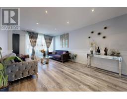 Kitchen - 888 Krosno Boulevard, Pickering, ON L1W1H4 Photo 3