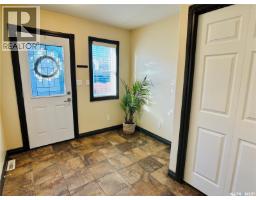 Living room - 1208 Sixth Street, Estevan, SK S4A1B1 Photo 2