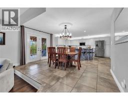 Bedroom - 2015 Eugeni, Tecumseh, ON N9K1B3 Photo 5