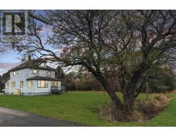 Eat in kitchen - 116 Trunk 6 Highway, Amherst, NS B4H3Y4 Photo 2