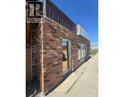 116 Centre Street N, Sundre, AB T0M1X0 Photo 2