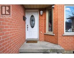 4pc Bathroom - 84 Branthaven Drive, Stoney Creek, ON L8J2M5 Photo 5