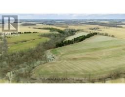 21189 Dundonald Road, Southwest Middlesex, ON N0L1M0 Photo 3