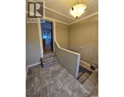 Kitchen/Dining room - 201 Souris Avenue E, Carlyle, SK S0C0R0 Photo 4