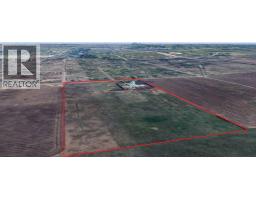 250079 Range Road 32, Rural Rocky View County, AB T3Z1L6 Photo 4