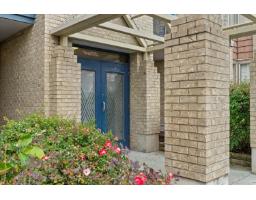 301 20237 54 Avenue, Langley, BC V3A3W2 Photo 4