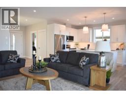 Bathroom - 17 457 Arizona Dr, Campbell River, BC V9H0E4 Photo 3