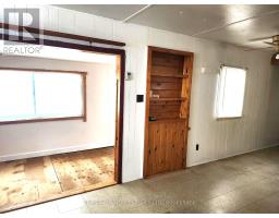 Bathroom - 605 Slate Falls Road, Addington Highlands, ON K0H1L0 Photo 5