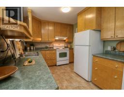 Dining room - 2899 Georgina Drive, Ramara, ON L0K1B0 Photo 2