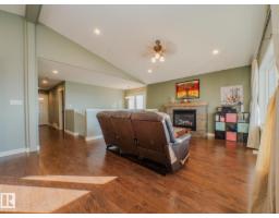 Kitchen - 521 55101 Ste Anne Tr, Rural Lac Ste Anne County, AB T0E1A1 Photo 3