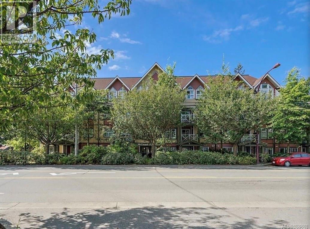 210 655 Goldstream Ave