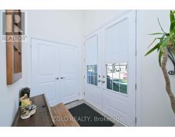 Living room - 43 Simona Avenue, Wasaga Beach, ON L9Z0L3 Photo 3