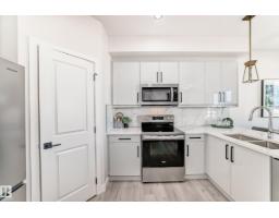 Kitchen - 61 Patriot Wy, Spruce Grove, AB T7X2W6 Photo 3
